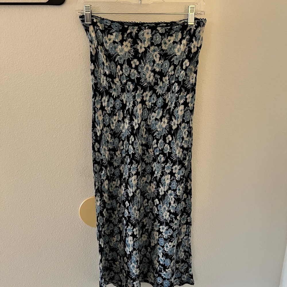 Old Navy Black and Blue Floral Midi Skirt
